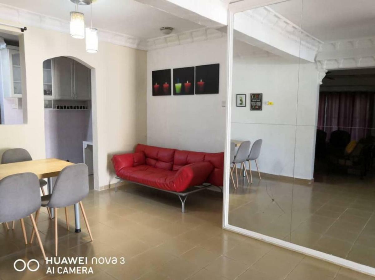 Ibu Home-To-Stay Pasir Gudang Eksteriør bilde